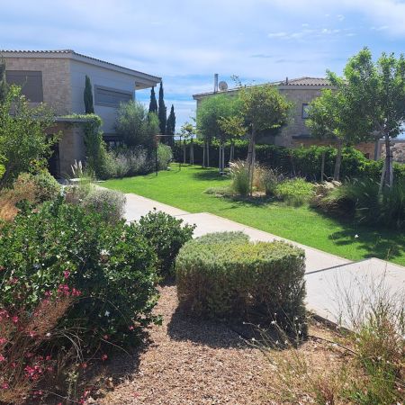 Συγκρότημα Κατοικιών Βάρκιζα