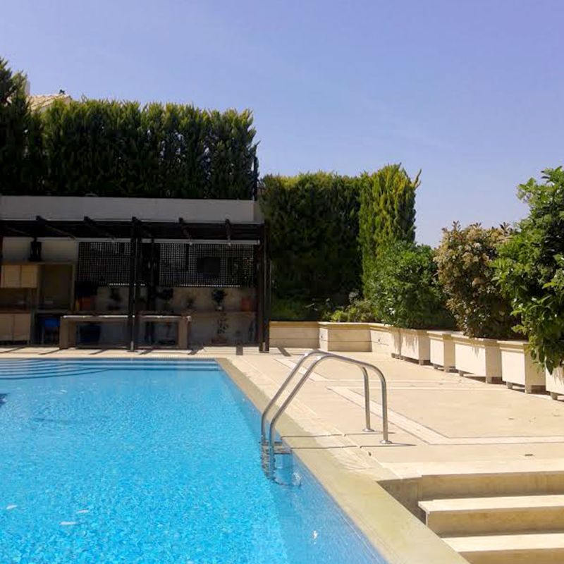 Πολυτελής Κατοικία στην Πολιτεία